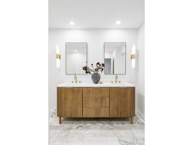 6000 W Mansfield Ave 12, Denver, CO 80235