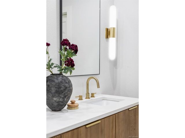 6000 W Mansfield Ave 12, Denver, CO 80235