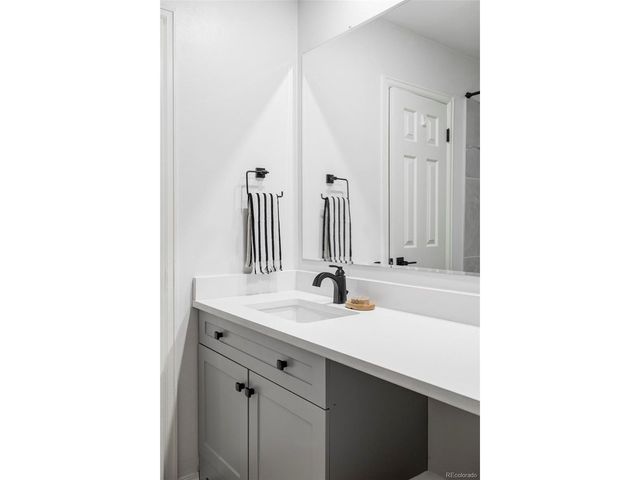 6000 W Mansfield Ave 12, Denver, CO 80235