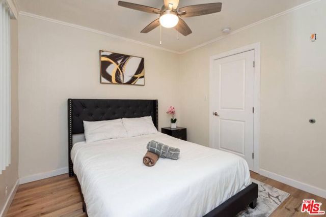 1165 W 38th Street, Los Angeles, CA 90037