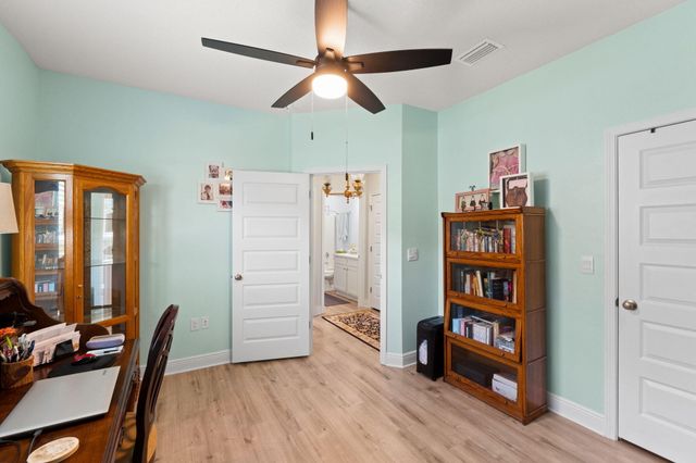 58 Hammock Breeze Drive, Freeport, FL 32439