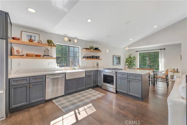 1924 Mathews Avenue C, Redondo Beach, CA 90278