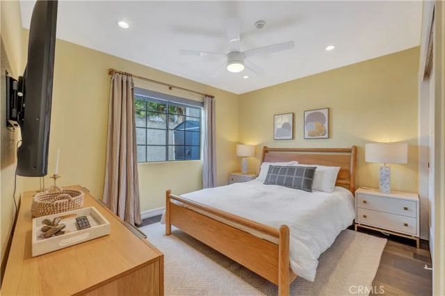 1924 Mathews Avenue C, Redondo Beach, CA 90278