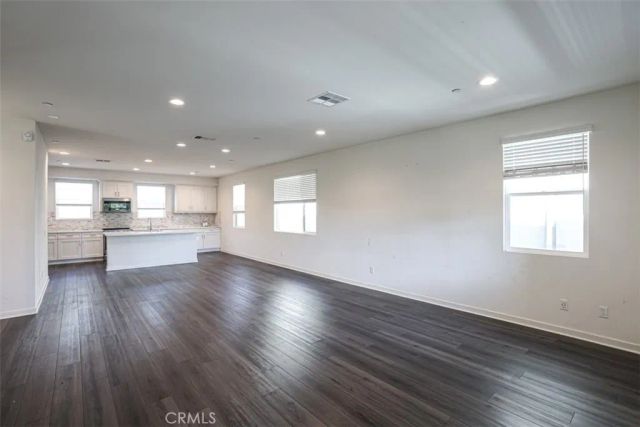 919 E 2nd, Santa Ana, CA 92701