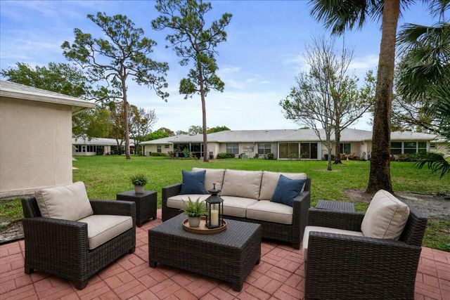 460 Franconia Circle A, Lake Worth, FL 33467