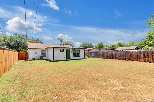 227 Burwood, San Antonio, TX 78213