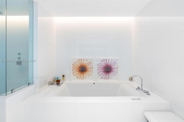 17121 Collins Ave 3201, Sunny Isles Beach, FL 33160