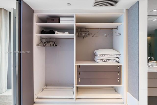 17121 Collins Ave 3201, Sunny Isles Beach, FL 33160