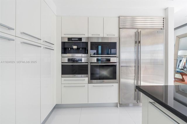 17121 Collins Ave 3201, Sunny Isles Beach, FL 33160