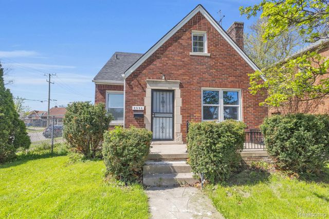 5903 Somerset Avenue, Detroit, MI 48224