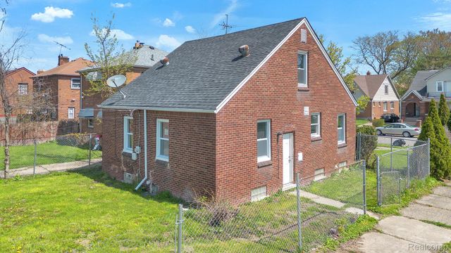 5903 Somerset Avenue, Detroit, MI 48224