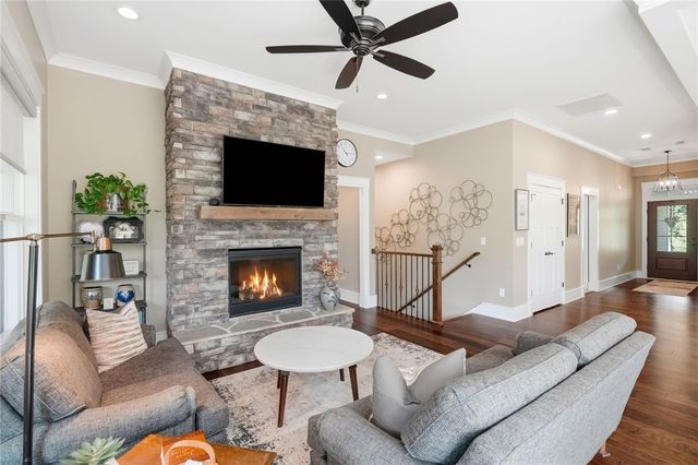 9 Silkvine Court, Travelers Rest, SC 29690