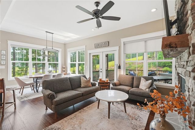 9 Silkvine Court, Travelers Rest, SC 29690