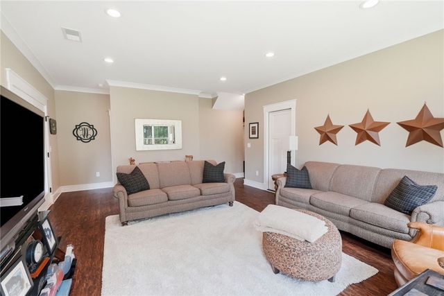 9 Silkvine Court, Travelers Rest, SC 29690