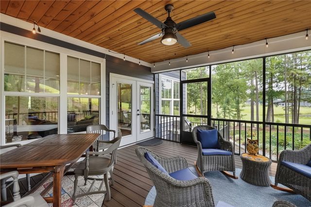 9 Silkvine Court, Travelers Rest, SC 29690
