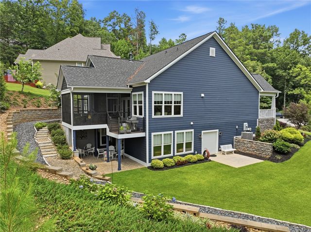 9 Silkvine Court, Travelers Rest, SC 29690