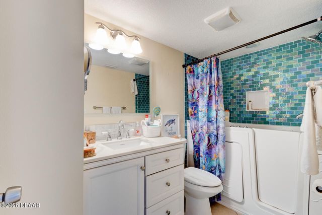 915 Ocean Shore Blvd Apt 701, Ormond Beach, FL 32176