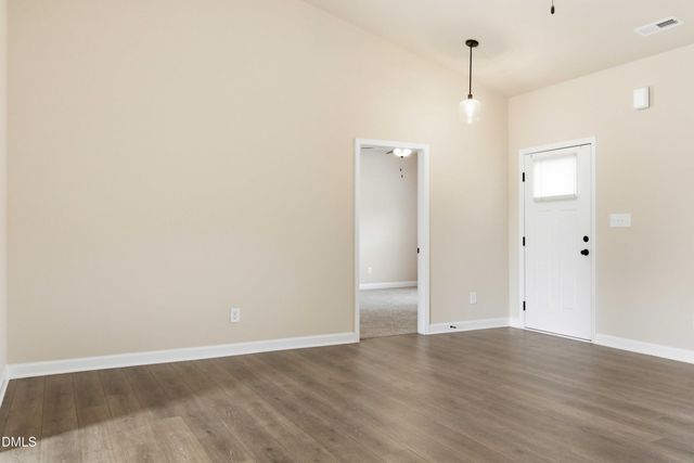 404 S Eastwood Drive, Benson, NC 27504