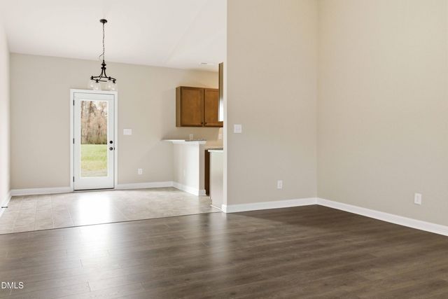 404 S Eastwood Drive, Benson, NC 27504