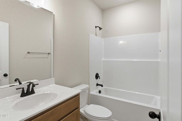 404 S Eastwood Drive, Benson, NC 27504