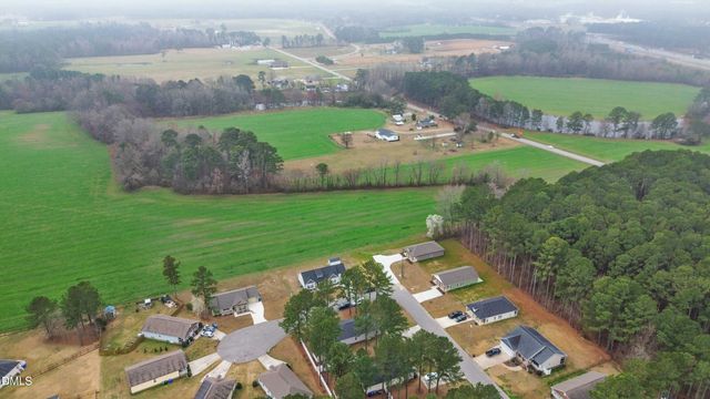 404 S Eastwood Drive, Benson, NC 27504