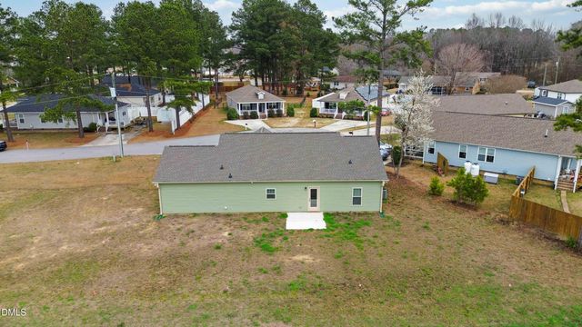 404 S Eastwood Drive, Benson, NC 27504