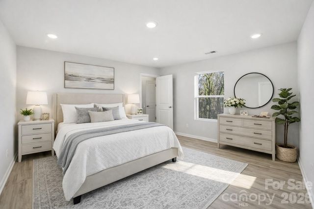 1201 Suncrest Avenue, Statesville, NC 28677