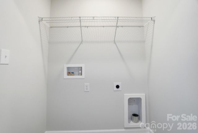 1201 Suncrest Avenue, Statesville, NC 28677