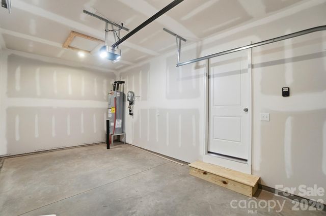 1201 Suncrest Avenue, Statesville, NC 28677