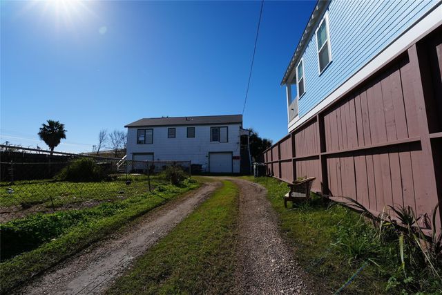 2313 67th Street, Galveston, TX 77551