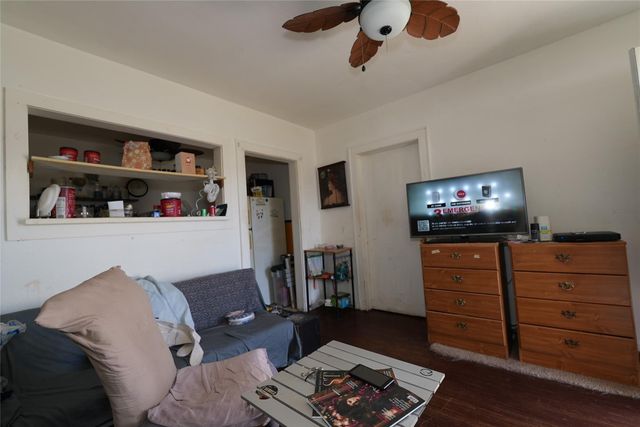 2313 67th Street, Galveston, TX 77551