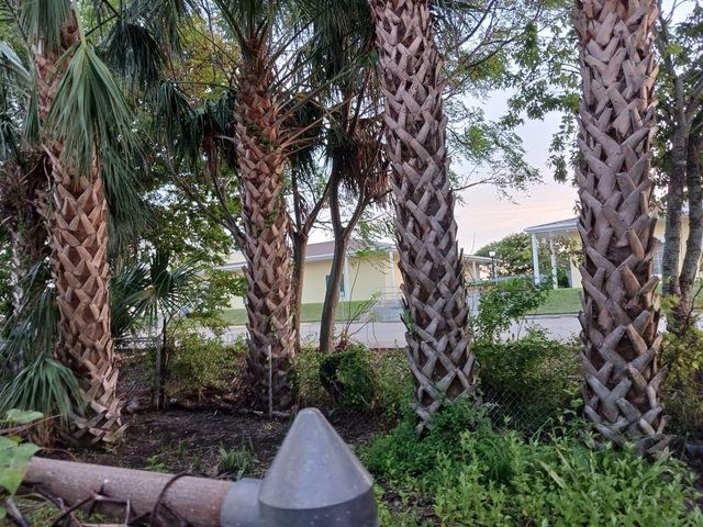 2313 67th Street, Galveston, TX 77551