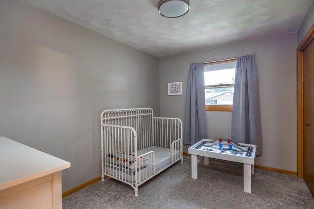 2515 S GREENVIEW STREET, Appleton, WI 54915