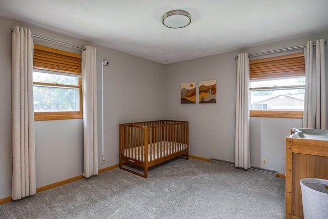 2515 S GREENVIEW STREET, Appleton, WI 54915