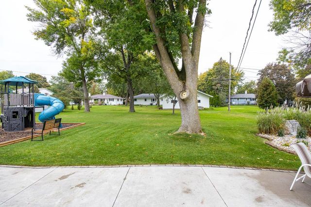 2515 S GREENVIEW STREET, Appleton, WI 54915