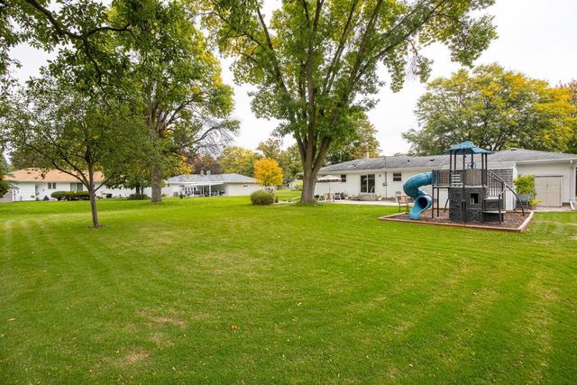 2515 S GREENVIEW STREET, Appleton, WI 54915