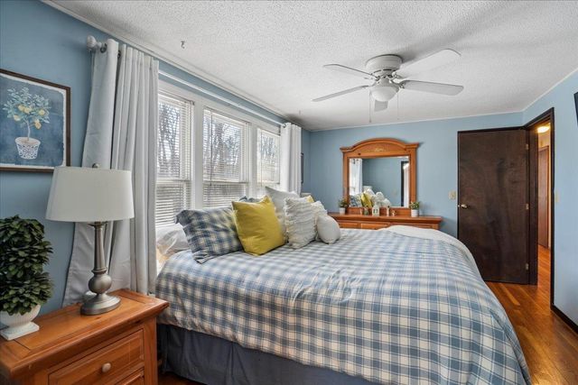 6 Maple Drive, Bedford, NH 03110