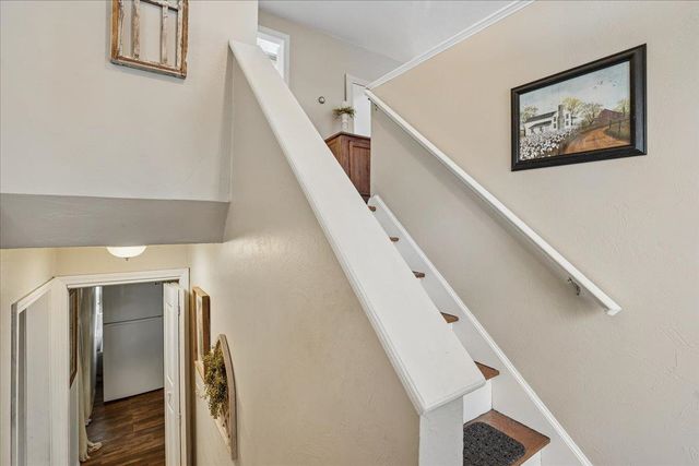 6 Maple Drive, Bedford, NH 03110