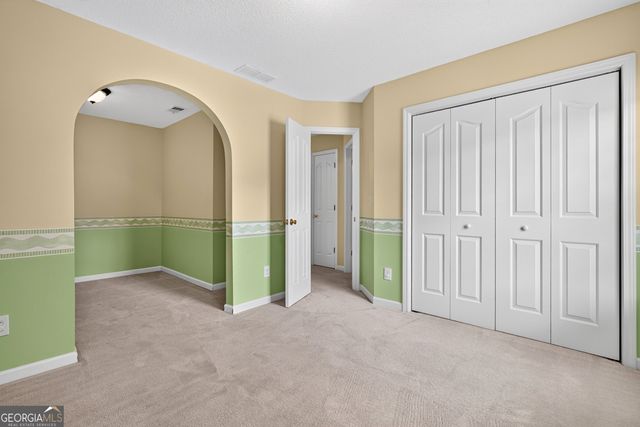 315 Cloverwood Drive, Fayetteville, GA 30215