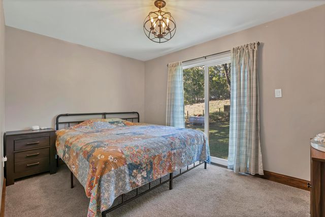 5470 Pleasant Chapel Road, Heath, OH 43056