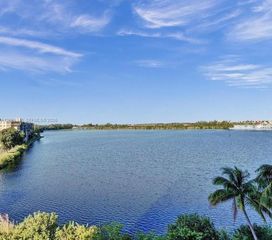 1301 NE Miami Gardens Drive PH11W, Miami, FL 33179