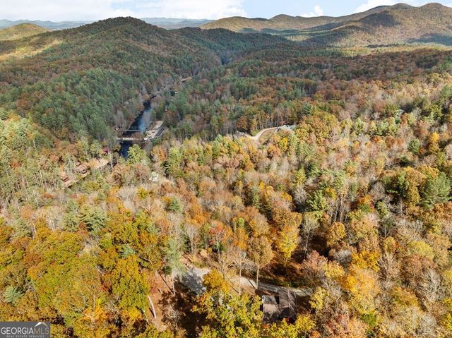 247 Toccoa Overlook Drive, Blue Ridge, GA 30513