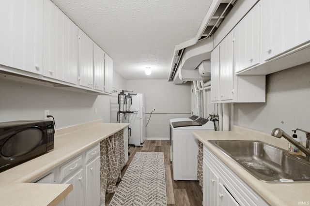 1059 S Southernview Drive, Lafayette, IN 47909