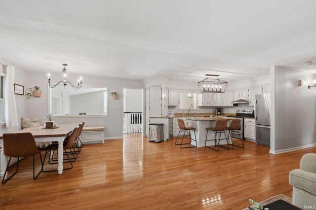 1059 S Southernview Drive, Lafayette, IN 47909