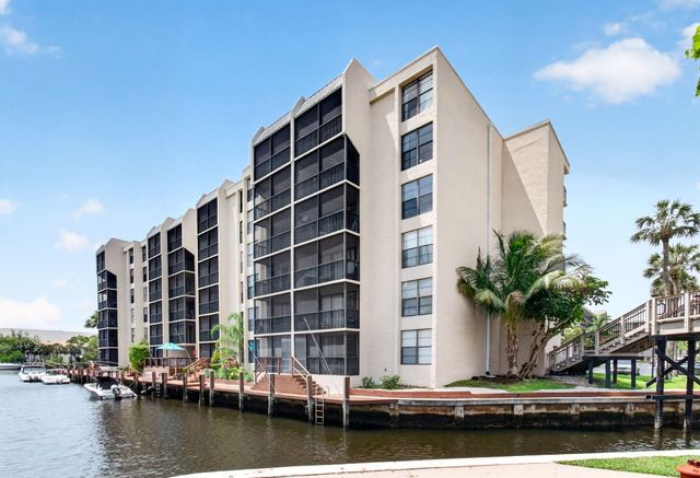 12 Royal Palm Way 501, Boca Raton, FL 33432