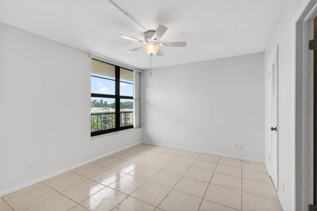 12 Royal Palm Way 501, Boca Raton, FL 33432