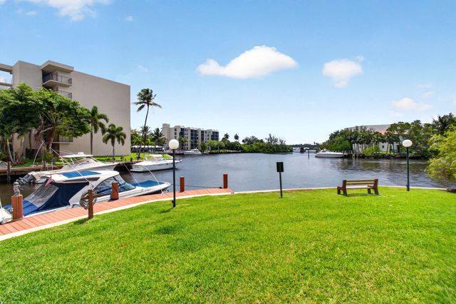 12 Royal Palm Way 501, Boca Raton, FL 33432