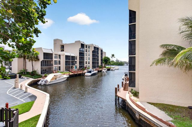 12 Royal Palm Way 501, Boca Raton, FL 33432