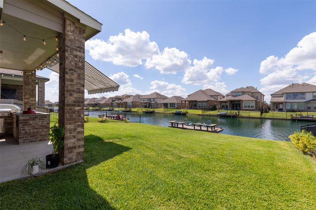 29471 Westhope Drive, Spring, TX 77386