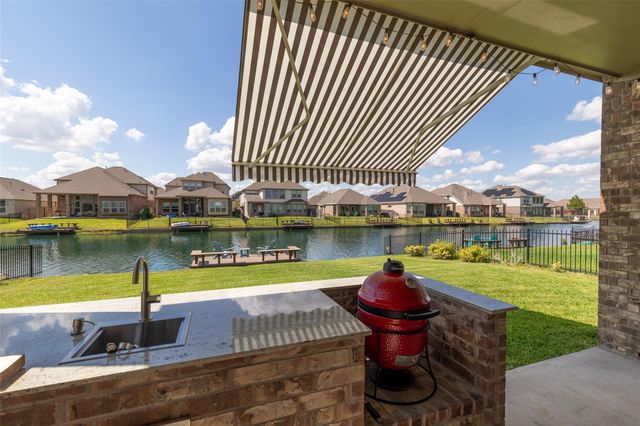 29471 Westhope Drive, Spring, TX 77386